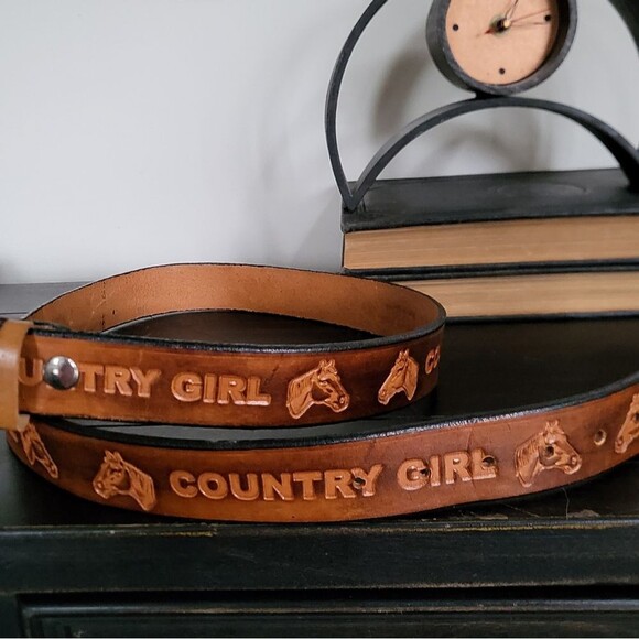 BROWN TAN LEATHER TOOLED Stamped Country Girl "Betty" Horses 50'L - Picture 2 of 13